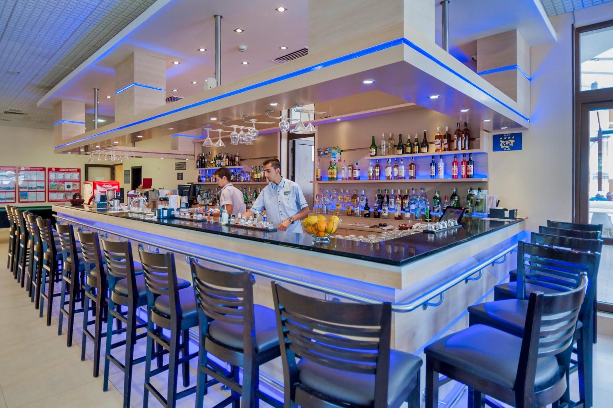 Hermes Club Hotel Carewo Zewnętrze zdjęcie