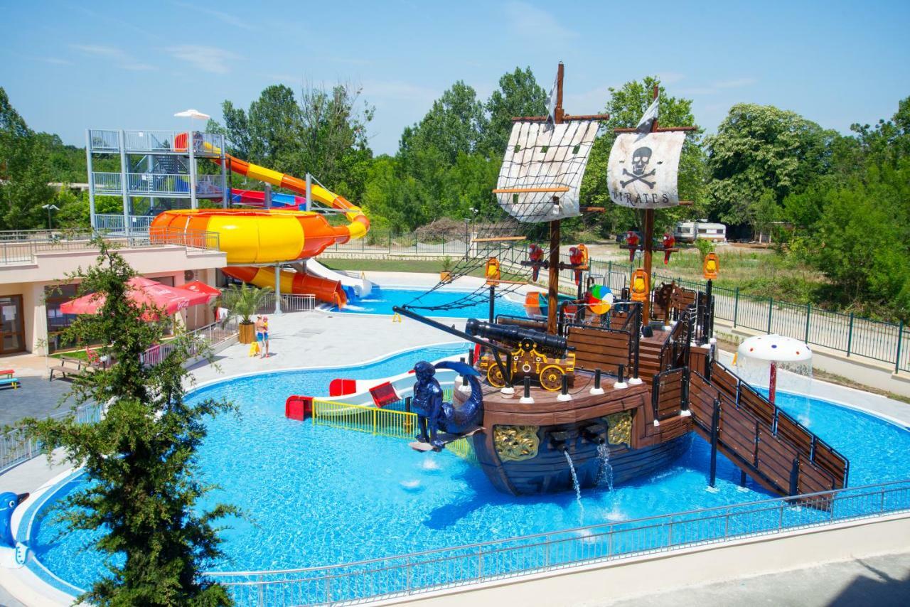 Hermes Club Hotel Carewo Zewnętrze zdjęcie
